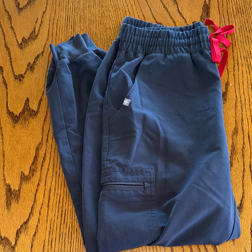 Figs joggers